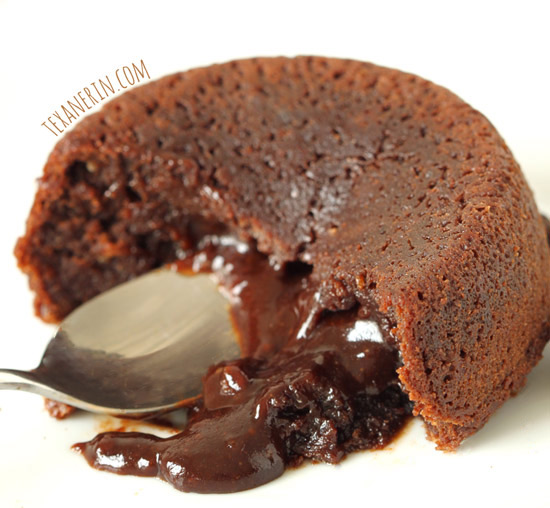 Double Chocolate Lava Cake – Cooking Panda