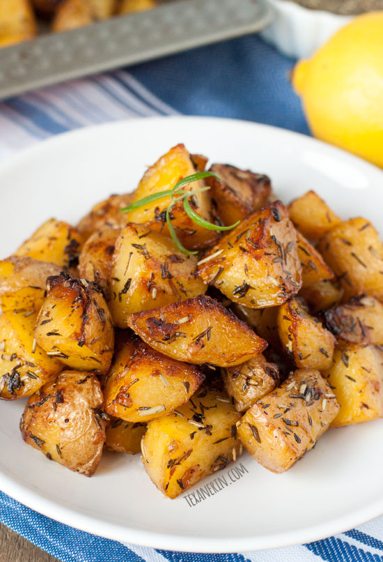 Greek Potatoes (naturally gluten-free, vegan) - Texanerin Baking