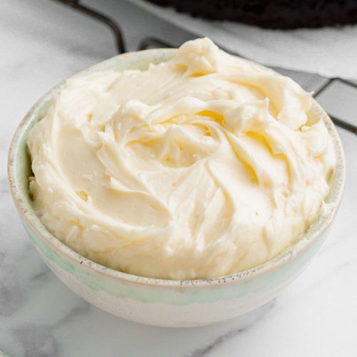 Healthier Cream Cheese Frosting - Texanerin Baking