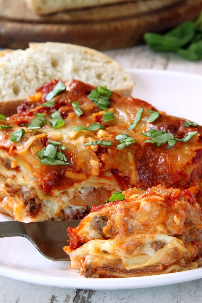 Classic Homemade Lasagna (gluten-free, whole wheat options) - Texanerin ...