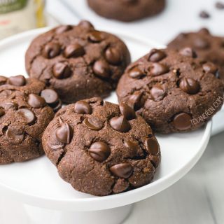 Chocolate Coconut Flour Cookies (paleo, vegan, keto options ...