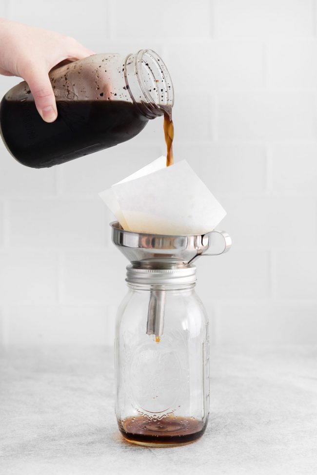 iced coffee in glass ball jar｜TikTok Search
