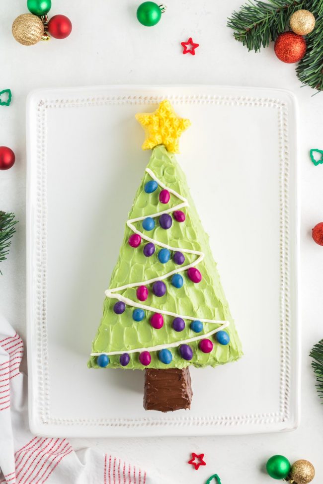 Festive Christmas Cake Decoration with Holiday Trees, the Art of Food  Decoration
